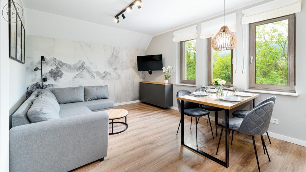 Apartamenty Good Time - Stone Hill III ชกลาร์สกา ปอเรมบา ภายนอก รูปภาพ