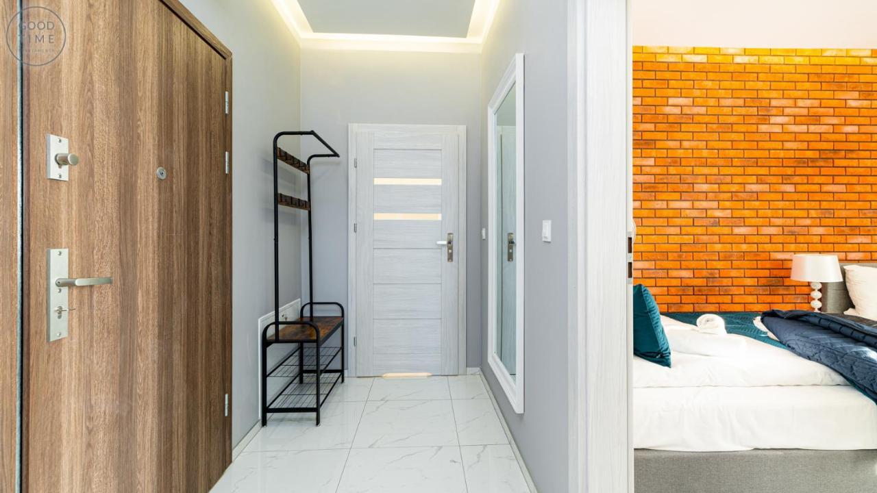 Apartamenty Good Time - Stone Hill III ชกลาร์สกา ปอเรมบา ภายนอก รูปภาพ