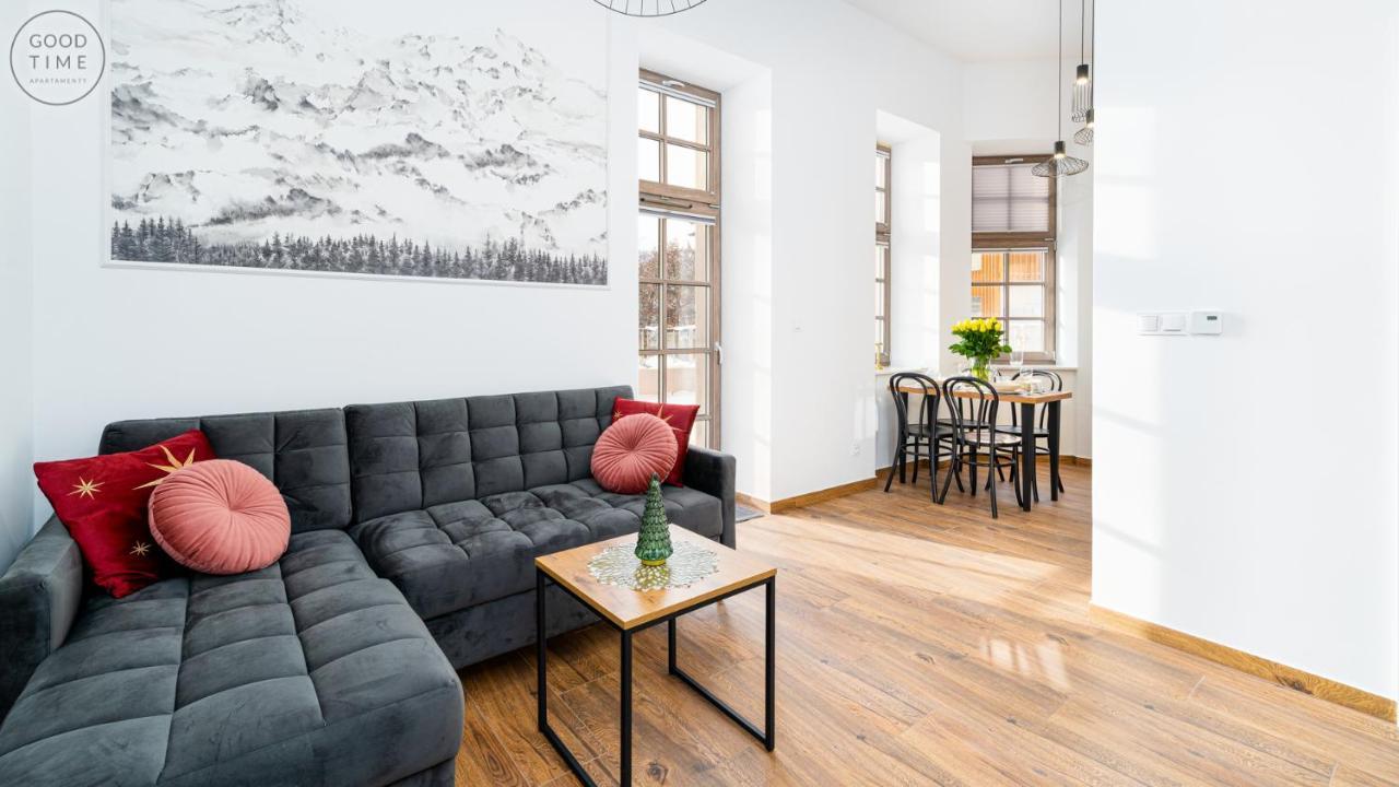 Apartamenty Good Time - Stone Hill III ชกลาร์สกา ปอเรมบา ภายนอก รูปภาพ