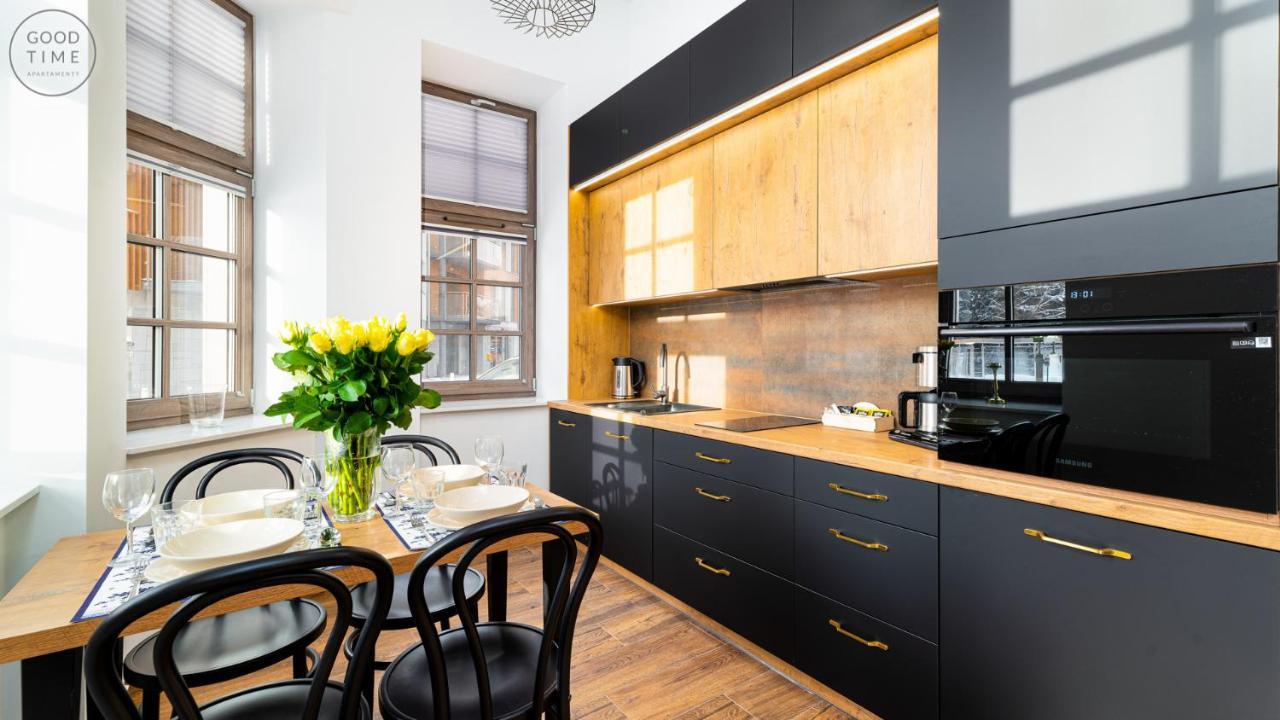 Apartamenty Good Time - Stone Hill III ชกลาร์สกา ปอเรมบา ภายนอก รูปภาพ