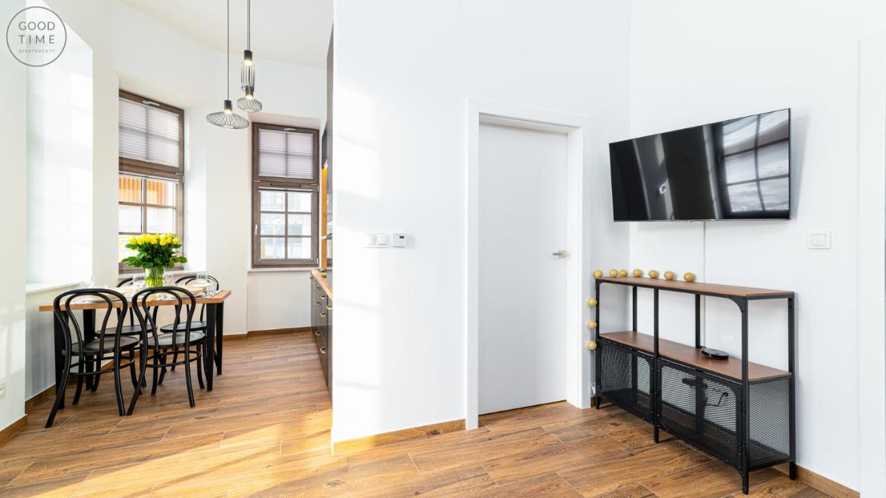 Apartamenty Good Time - Stone Hill III ชกลาร์สกา ปอเรมบา ภายนอก รูปภาพ