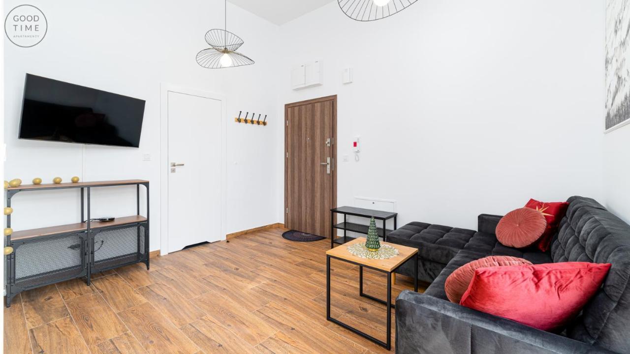 Apartamenty Good Time - Stone Hill III ชกลาร์สกา ปอเรมบา ภายนอก รูปภาพ